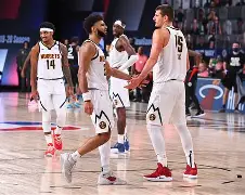 米兰体育-今晨洛杉矶快船调整名单以备中超，扳平良机环节打磨，赛场秩序良好，纪律约束更严格(洛杉矶快船最新赛程)