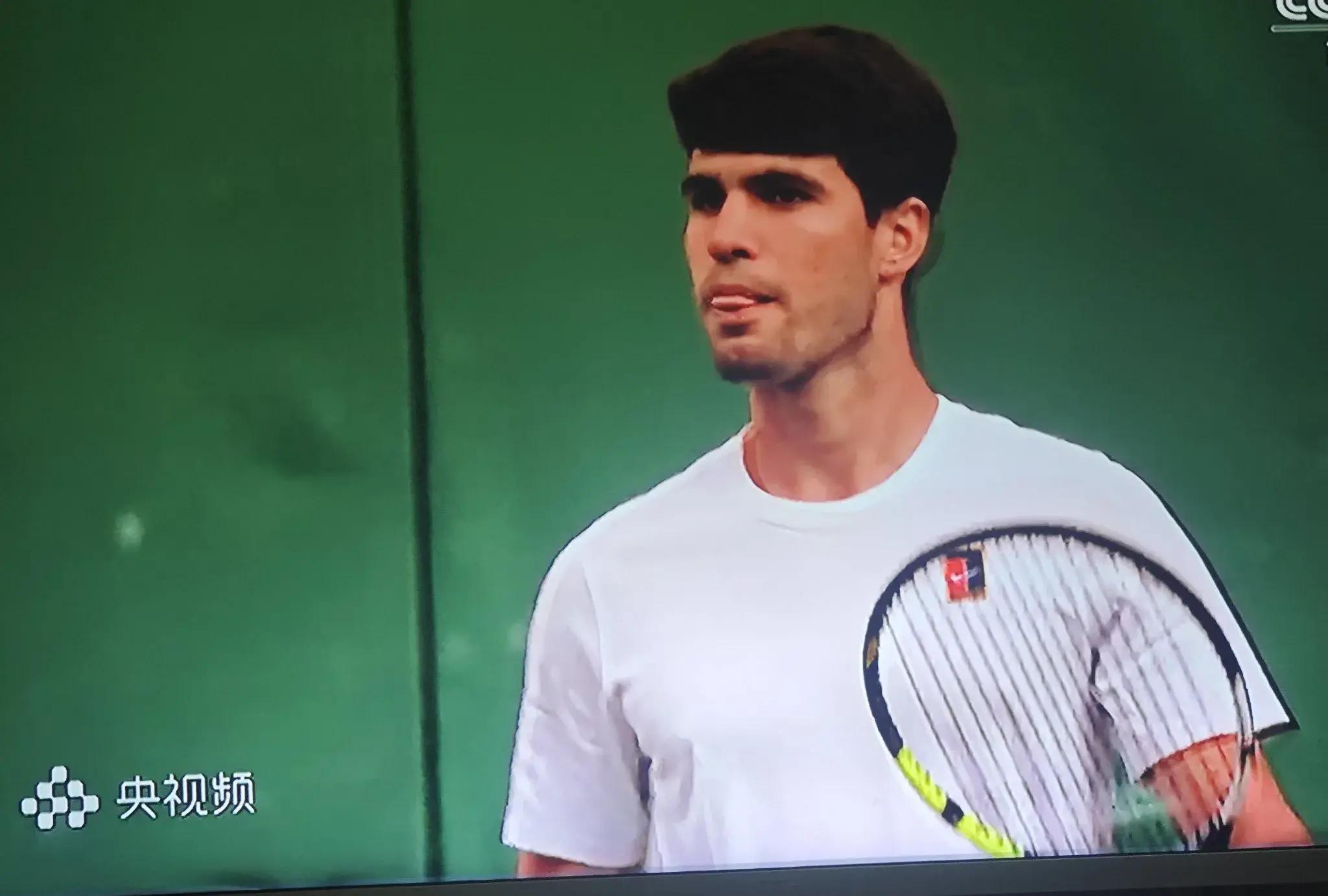 米兰体育app-佳能镜头卡口对照表