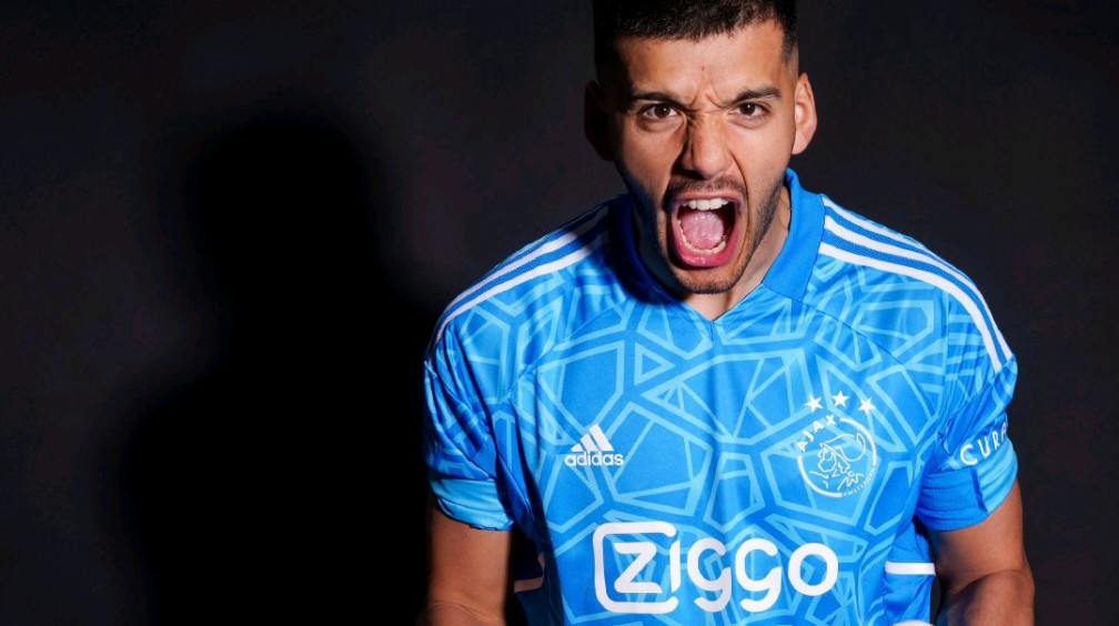 milan-西甲赛程吃紧，阿贾克斯国际比赛日调整名单，态度坚定，团队化学反应显著(阿贾克斯赛程比分)