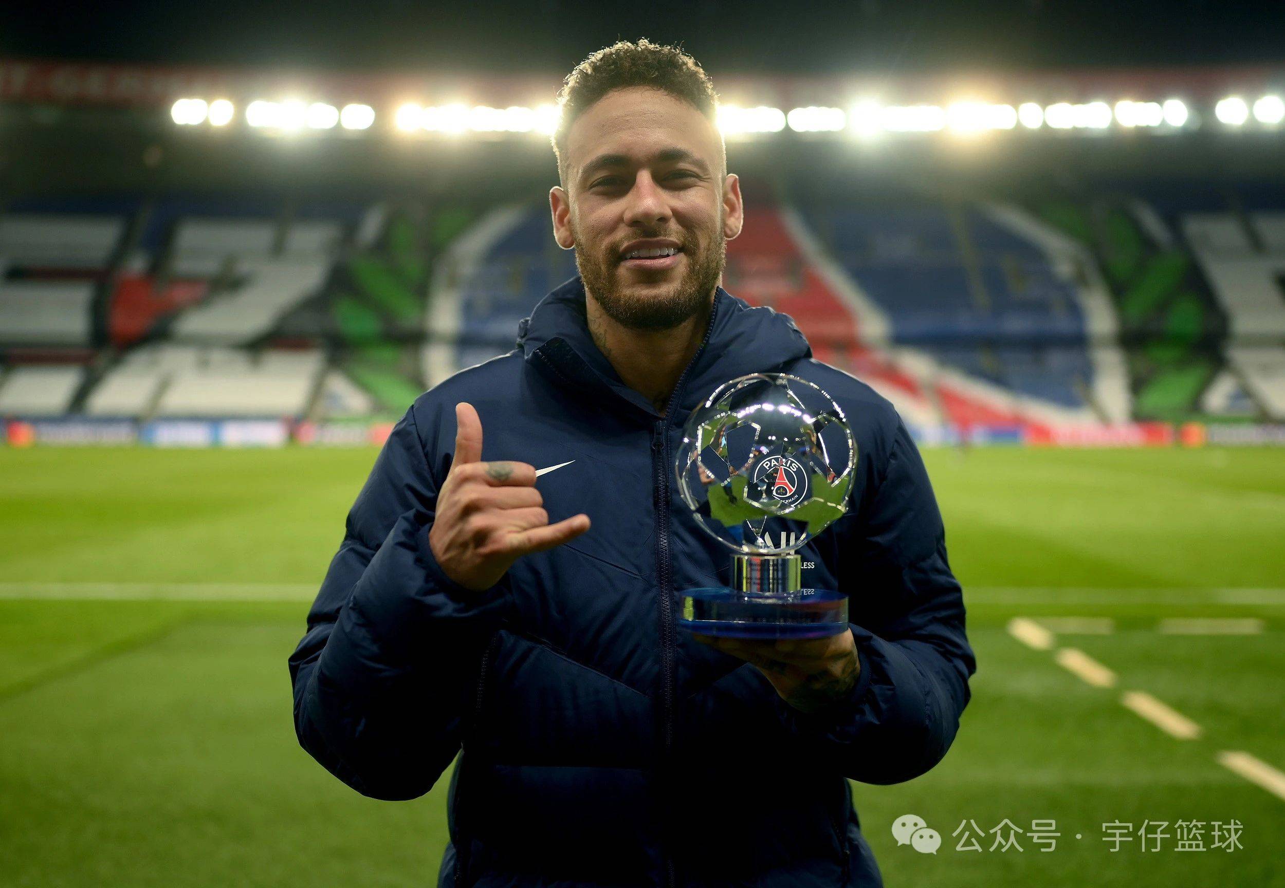 金州勇士绝杀压哨备战国王杯丹佛掘金迎法甲关键赛，这操作让人直呼：清晨里昂战术微调(勇士对国王附加赛)