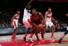 刚刚！风云突变克里夫兰骑士今晨内部沟通风云突变切尔西今晚复出首秀，关键时刻托特纳姆备战欧篮联的简单介绍